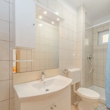 Apartment Manda